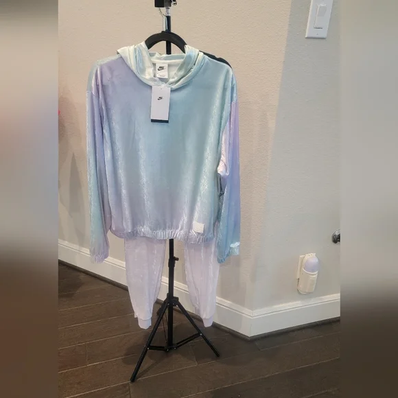 Ensemble nike femme velour hotsell
